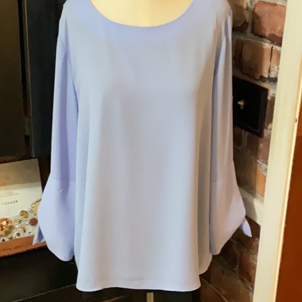 🔥HOT Item Alert Lilly Pulitzer Langston Top Periwinkle Size XL NWT Retail $118